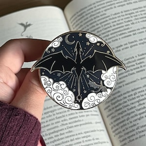 Dragon magsafe kindle grip – Accessorio Fantasy per iPad o eReader | Design Originale Bookish - Blacky Lab