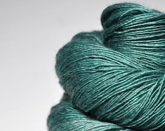 Verde gris toxique OOAK - laine mérinos / soie / yak - MerSiYak - fil teint à la main - Wolle handgef-rbt - DyeForYarn