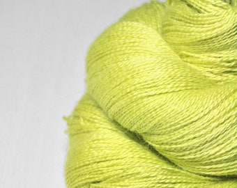 Splitted lime - Baby Alpaca / Silk Lace Yarn - Hand Dyed Yarn - Wolle handgefärbt - DyeForYarn