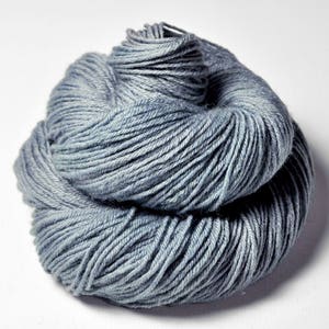 It&#39;s thawing - Merino/Manx Fingering Yarn - Hand Dyed Yarn - Wolle handgefärbt - DyeForYarn