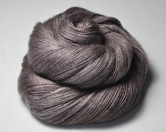 Tarnished rosewood  - Merino / Silk / Yak Lace Yarn - MerSiYak - Hand Dyed Yarn - Wolle handgefärbt - DyeForYarn