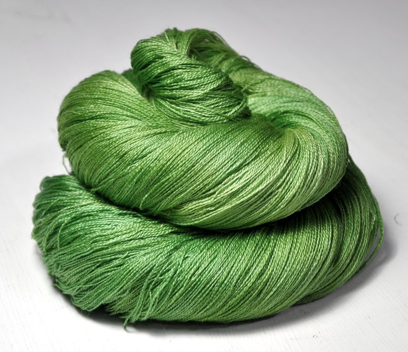 Leafy Merino / Silk Cobweb Yarn Hand Dyed Yarn handgefärbte Wolle DyeForYarn image 2