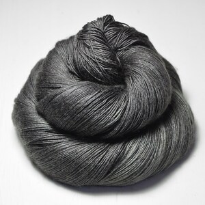 Very bad manners - Merino / Silk / Yak Lace Yarn - MerSiYak - Hand Dyed Yarn - Wolle handgefärbt - DyeForYarn