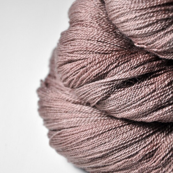 Opening Pandora's box - Merino / Silk / Cashmere Fine Lace Yarn - Hand Dyed Yarn - Wolle handgefärbt - DyeForYarn