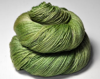 Spring is gone OOAK - Merino / Silk / Yak Lace Yarn - MerSiYak - Hand Dyed Yarn - Wolle handgefärbt - DyeForYarn