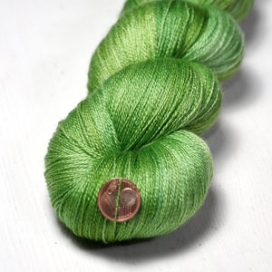 Leafy Merino / Silk Cobweb Yarn Hand Dyed Yarn handgefärbte Wolle DyeForYarn image 4