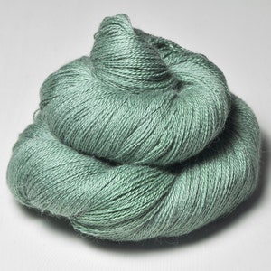 Glass frog - Baby Alpaca / Silk Lace Yarn - Hand Dyed Yarn - Wolle handgefärbt - DyeForYarn