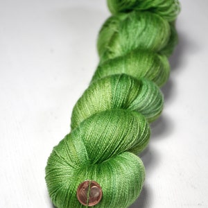 Leafy Merino / Silk Cobweb Yarn Hand Dyed Yarn handgefärbte Wolle DyeForYarn image 3