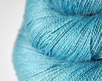 Melting blue glacier -  Baby Alpaca / Silk Lace Yarn - Hand Dyed Yarn - Wolle handgefärbt - DyeForYarn