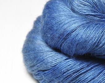 Clouded sky  - Merino / Silk / Yak Lace Yarn - MerSiYak - Hand Dyed Yarn - Wolle handgefärbt - DyeForYarn
