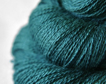 Giant clam closing forever - Baby Alpaca / Silk Lace Yarn - Hand Dyed Yarn - handgefärbte Wolle  - Garn handgefärbt - DyeForYarn