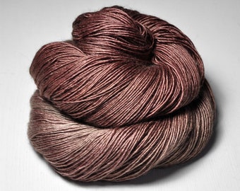 Failed self-bronzer - Merino / Silk / Yak Fingering Yarn - MerSiYak - Hand Dyed Yarn - Wolle handgefärbt - DyeForYarn