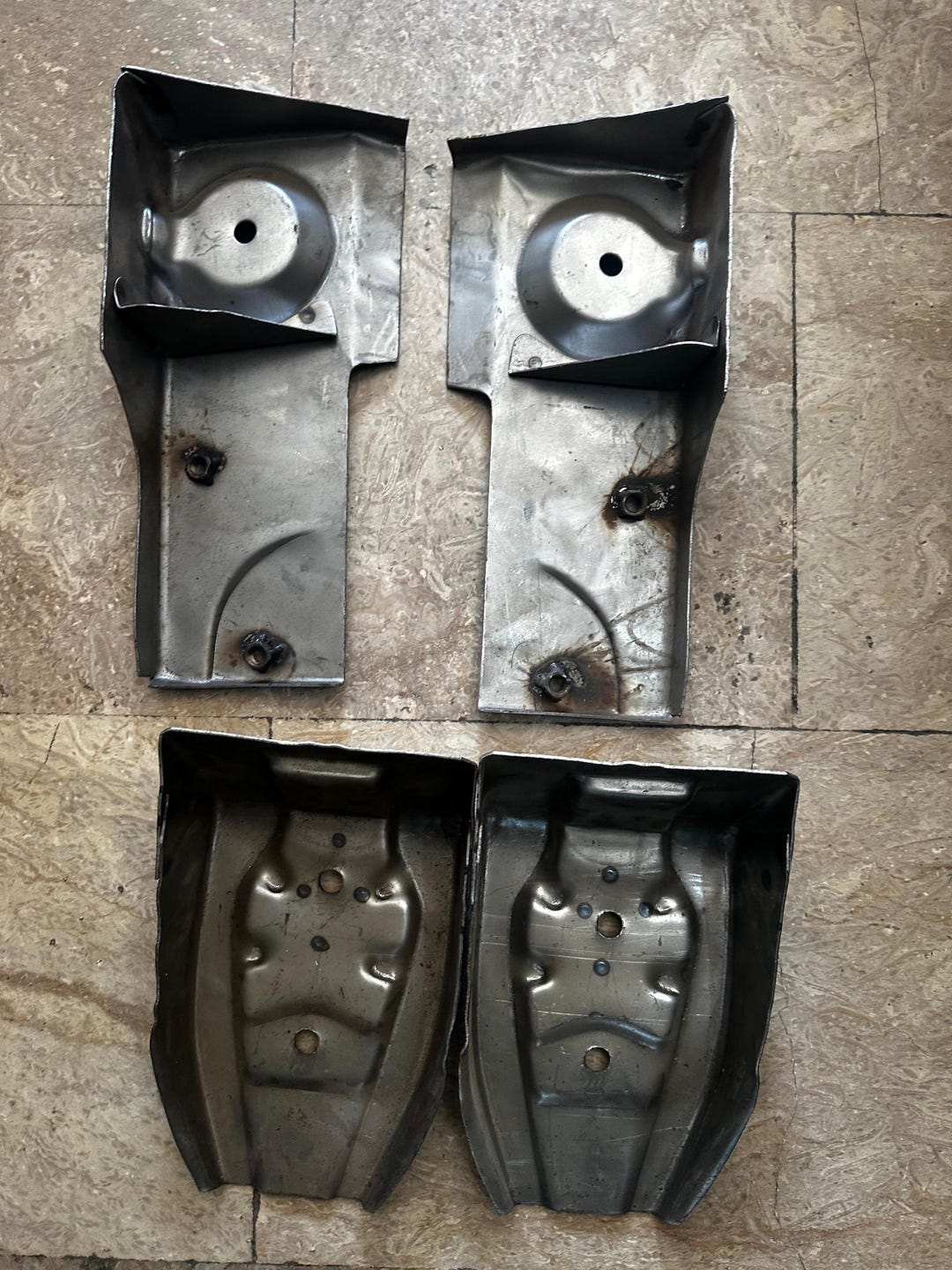 1989-1994 Toyota Hilux & Pickup Front Cab Mount Brackets | Cab Floor ...