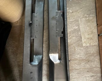 Reparación de óxido en acero para Toyota Hilux y Pickup 1989-2004 (panel trasero inferior tipo castor / faldón lateral metálico / Mk3, Mk4, Mk5)