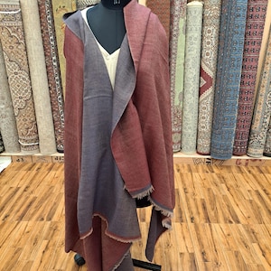 Reversible Maroon & Charcoal 100%Pashmina Shawl | Handwoven Pashmina Shawl | Soft Warm Shawl for Winter | Unisex Large Stole | Artisan Gift.