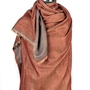 Handwoven Pashmina Shawl – Blueyish grey & Light Maroon Shawl, Unisex Winter Wrap