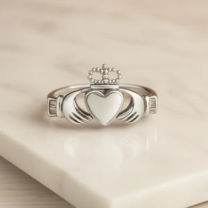 Sterling Silver Claddagh Ring: Irish Love, Loyalty, Friendship