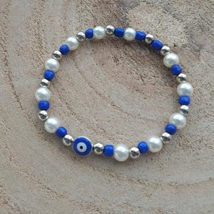 Eye bracelet, lucky charm