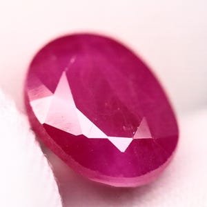 3,82 Ct Natürlicher Burma Rubin | Unerwärmt & Unbehandelt | Tiefrosa-roter ovaler loser Edelstein | Zertifizierter Juli Geburtsstein | Ethisches seltenes Schmuckstück