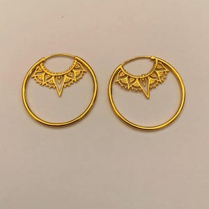 Brass hoop earrings-Tribal hoops-boho hoop earrings-Spiral hoop earrings-Vintage Gold brass hoop earrings-Classy earring-Gypsy earring