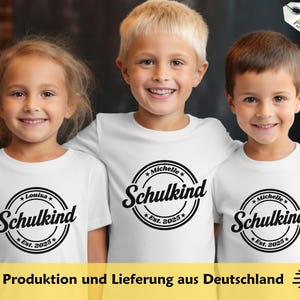 Schulkind T-Shirt 2025 mit Name personalisiert, personalisiertes Geschenk zur Einschulung, Geschenk für Mädchen und Jung, 100% Baumwolle