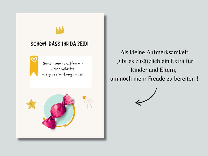 Pu&ograve; includere: Un biglietto di auguri con testo in tedesco, una corona d'oro, uno striscione giallo con un cuore e una caramella rosa. La carta include le frasi "SCH&Ouml;N. DASS IHR DA SEID!" e "Gemeinsam schaffen wir kleine Schritte, die gro&szlig;e Wirkung haben."