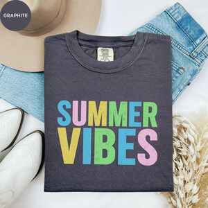 Comfort Colors Summer Vibes T-Shirt, Retro Beach Graphic Tee, Aesthetic Vacation Shirt, Trendy Coastal Style, Cute Summer Outfit, Gift Idea