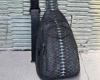 Antieke zwarte schoudertas met slangenleer python: luxe leren crossbody
