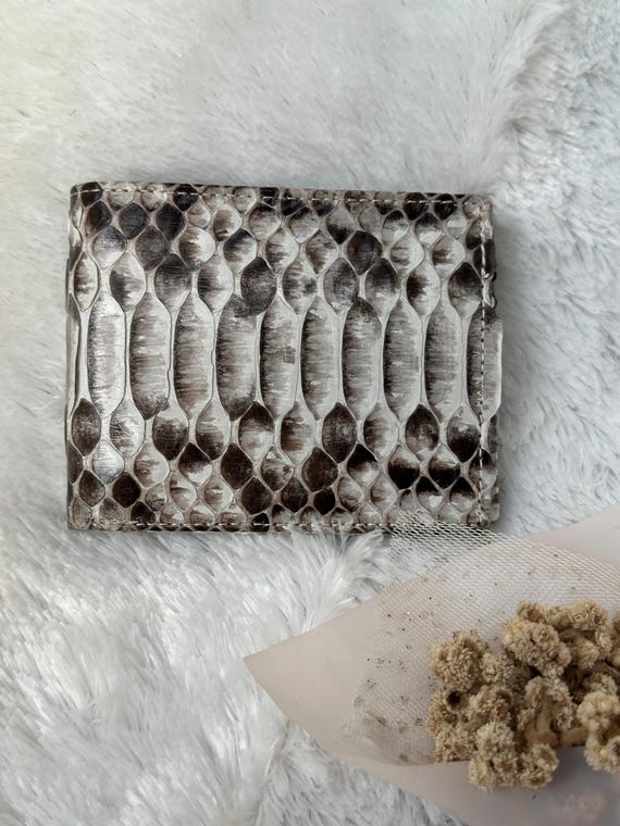 Handmade Python Leather Bifold Wallet: Gray Snakeskin
