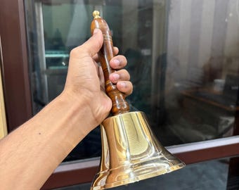Campanello nautico in ottone da 28 cm, con manico in legno, ideale come decorazione per casa e ufficio.