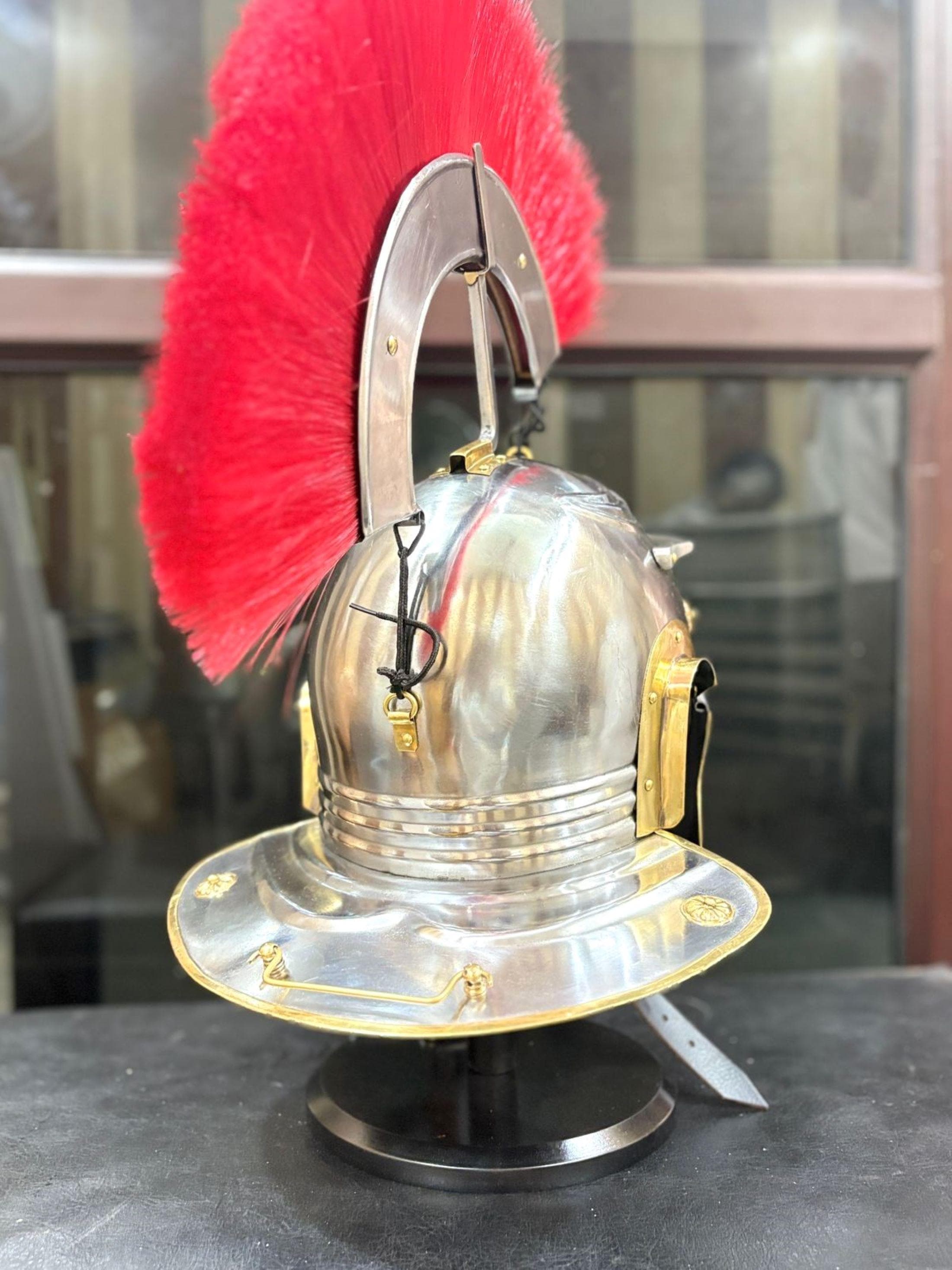 Elmo Da Centurione Romano In Acciaio, Storico E Decorativo - Con Supporto Espositivo, Perfetto Per Collezionisti