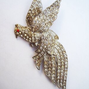 Art deco bird brooch pot metal with rhinestones