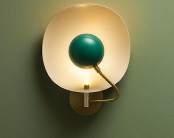Vägglampa i mässing, grön emalj, globlampa med justerbar skärm, retro sängbords-, badrums- och hallbelysning, mitten av århundradet, modern
