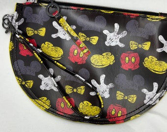 Disney inspired wristlet perfect for a cruise or just the essentials- OOAK!