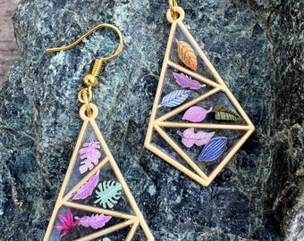 Gold Dreieck Harz Ohrringe: Bunte Herbst Blätter Botanischen Schmuck, Geburtstag Geschenk, Frühling Sommer Schmuck
