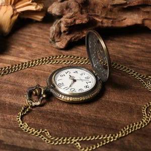 Vintage Style Pocket Watch, Personalized Pocket Watch, Engraved / Customized Pocket Watch, Anniversary Gift, Wedding Gift, Birthday Gift
