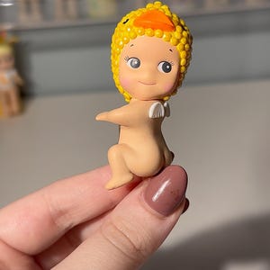 Bedazzled Duck Looking Back Sonny Angel Hipper