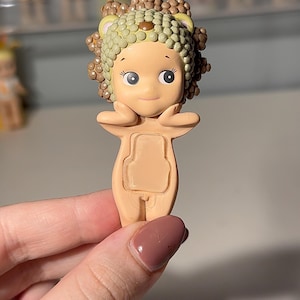 Bedazzled Lion Sonny Angel Hipper