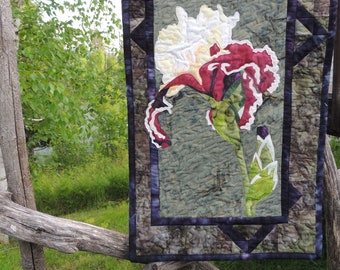 Iris in Bloom Fusible Applique Pattern
