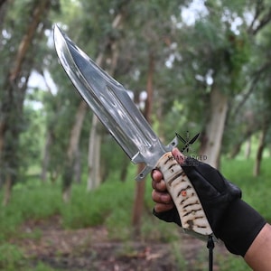Handmade 16&quot; Carbon Steel Hunting Bowie Knife: Ram Horn Handle, Cowhide Sheath