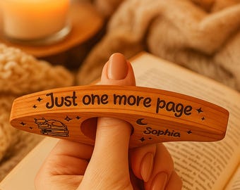 Personalized Thumb Book Page Holder,  Handmade Gift for Book Lovers, Customizable Name Bookmark, Thumb Reading Wood Ring