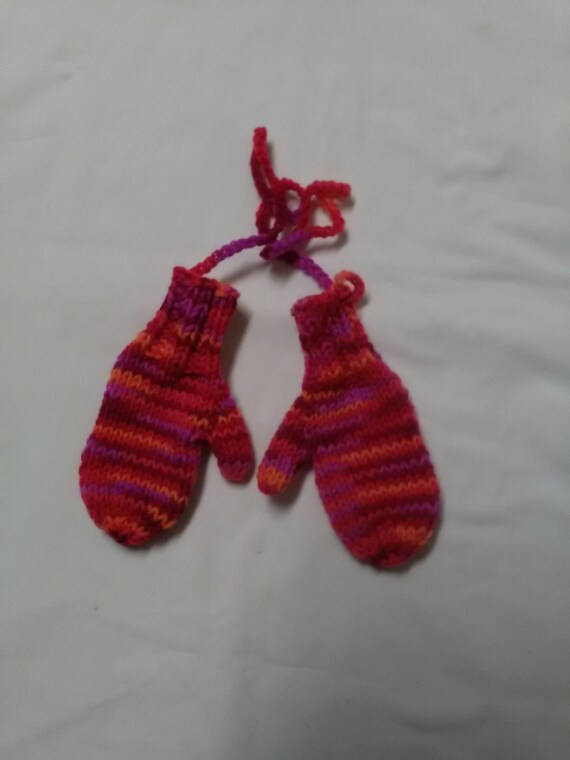 toddler mittens with string