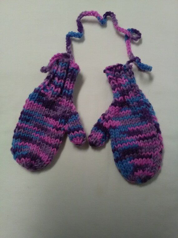 toddler mittens with string