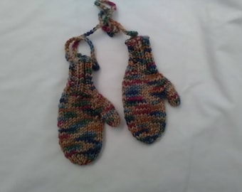 Toddler Mittens On A