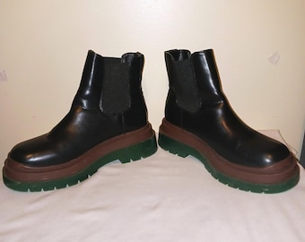 Urban Outfitters Edgy Chunky Gorpcore Grunge Black Chelsea Platform Boots 10