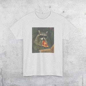 Raccoon Eating Pizza T-Shirt | Vintage Funny Animal Meme Tee Ash