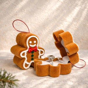 Gingerbread Engagement Ring Box • Engagement Holder • Kawaii Jewelry Case • Gift for Her • Gift for Him • Wedding Proposal Jewelry Box