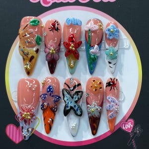 Handmade Flower Insect Press On Nails, Long Pointed Gel Art