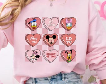 ディズニーランド バレンタイン Tシャツ：ミッキーと仲間たちのハート スウェットシャツ