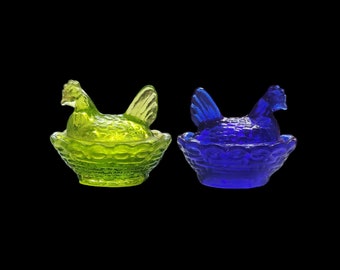 2-Vintage miniature Westmoreland hen on nests. Green and Cobalt. Listing is for BOTH hens.